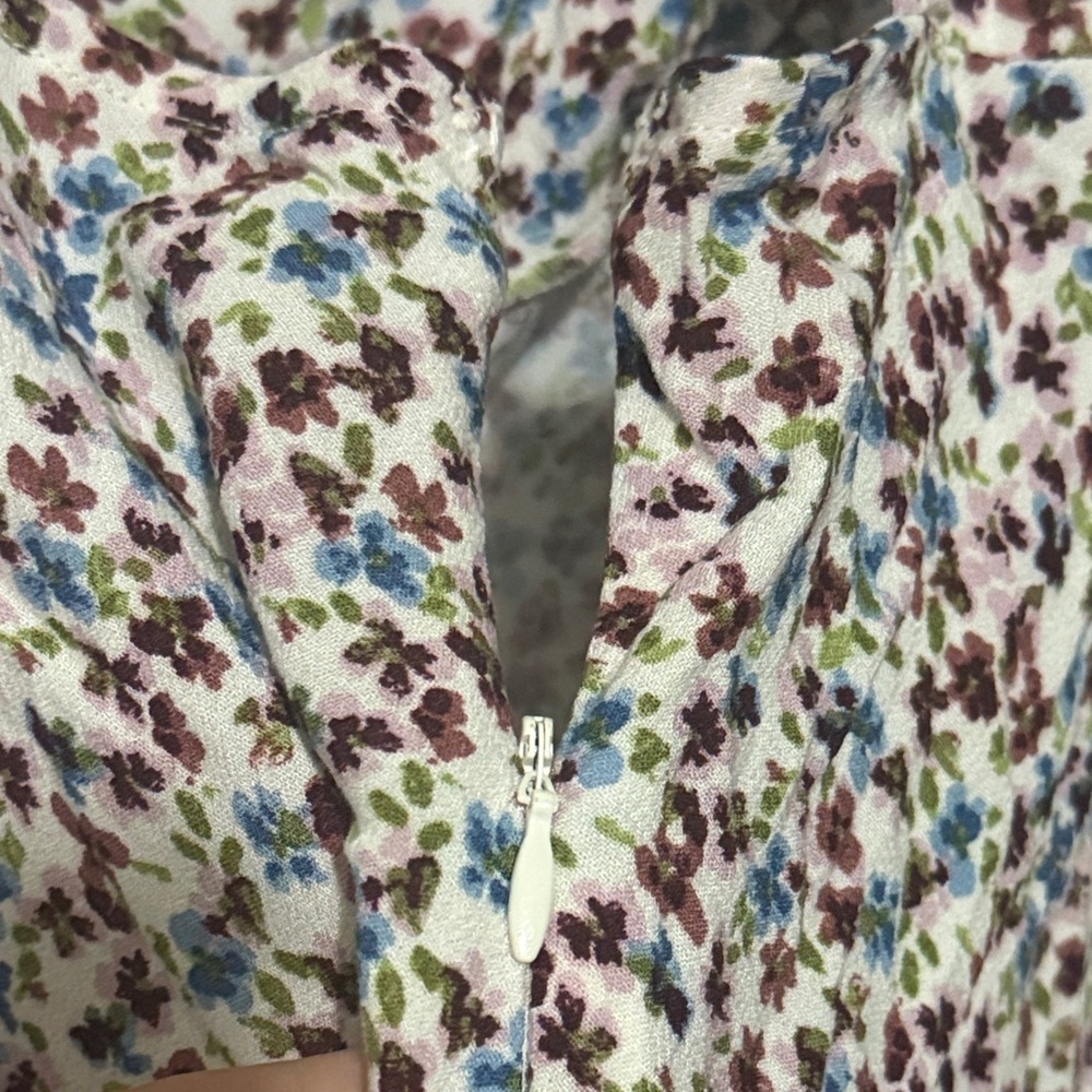 Wild Fable Backless Floral Dress - White, blues, pink, and maroon colors. Size S - Picture 5 of 8